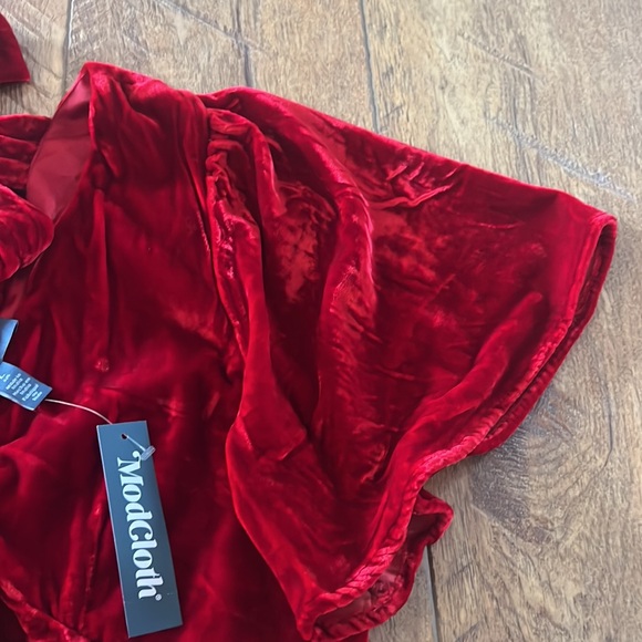 NWT ModCloth Captivating Charisma Velvet Maxi Dress Red Large - Picture 14 of 14
